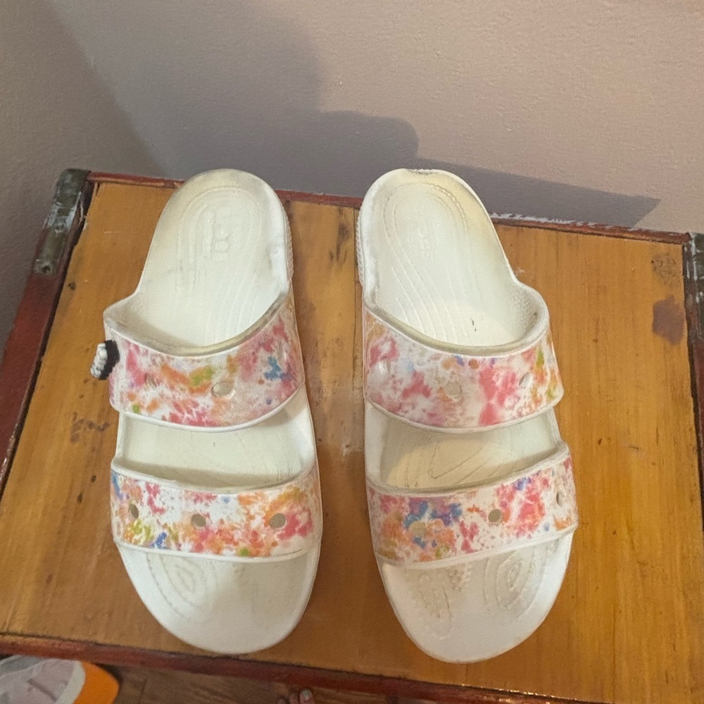 CROCS Classic Tie Dye Slides UNISEX Size M 7 / W 9 with Jibbitz New